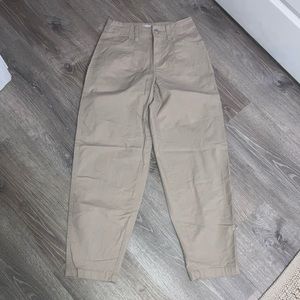 NWOT A New Day Khaki Pants